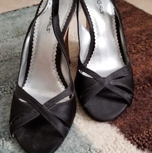 BCBG Black Wedges